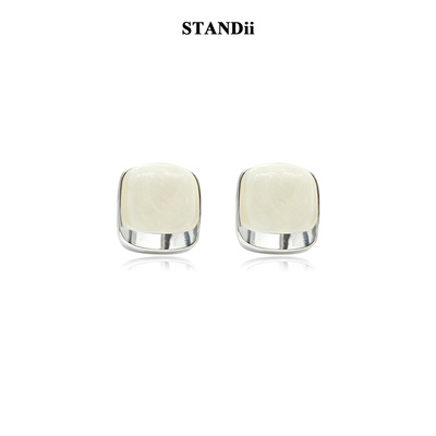 STANDii手作乳白色方形耳钉女法式小众气质耳环轻奢高级感时尚