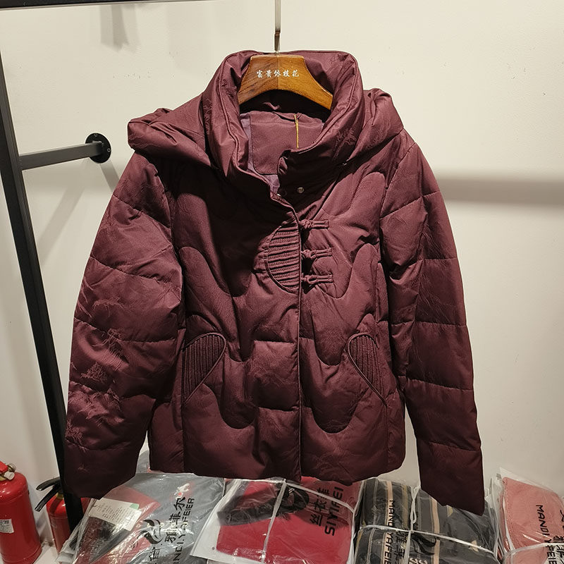 金狐狸8802冬装国风羽绒服女洋气2025新款中老年高贵夫人连帽外套