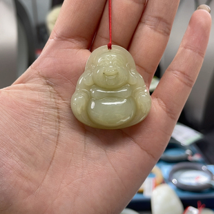 C19 新疆若羌黄口佛公吊坠36×35