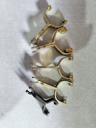 玉柴潍柴金笛佩特来WD615系列汽车起动启动马达拨叉大量