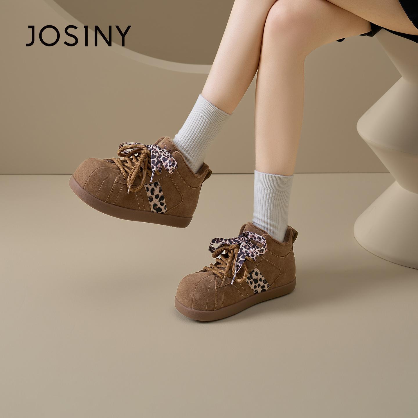 卓诗尼2025秋冬新款厚底大头鞋时尚舒适休闲板鞋潮流百搭高帮棉鞋