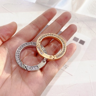 简约款汽车钥匙扣挂件创意镶钻钥匙扣车载钥匙圈挂饰通用车钥匙扣