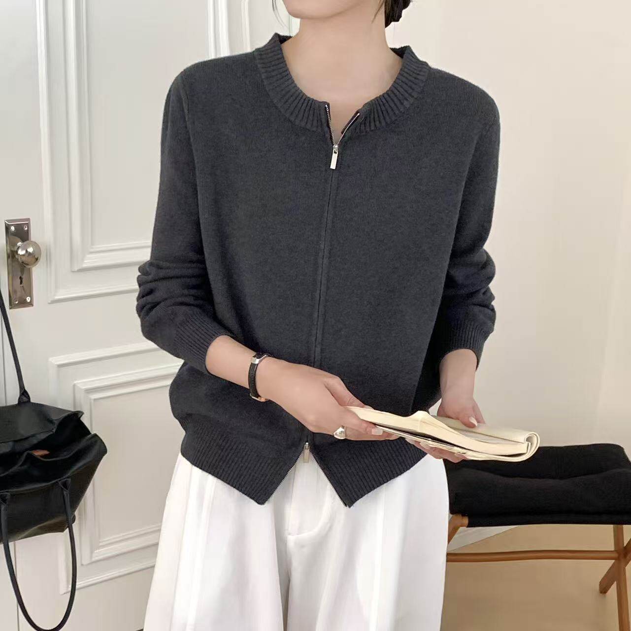 one more针织开衫女2026新款春秋高级感超好看洋气减龄毛