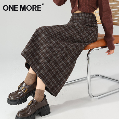 onemore秋冬格纹半身裙