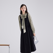 one more高级感灯芯绒连衣裙女气质背带裙2025秋冬显瘦法式 吊带裙