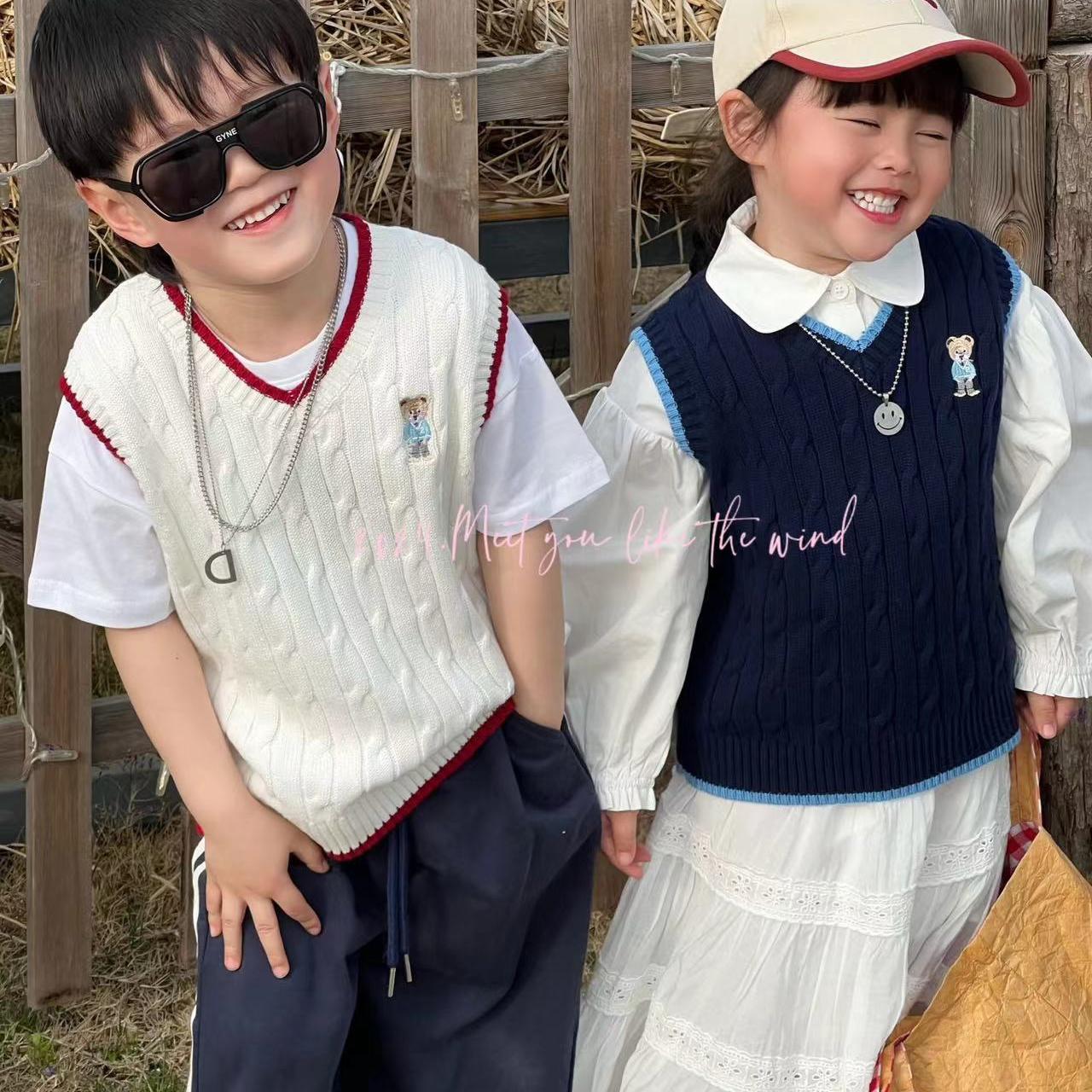 儿童兄妹姐弟V领马甲毛衣