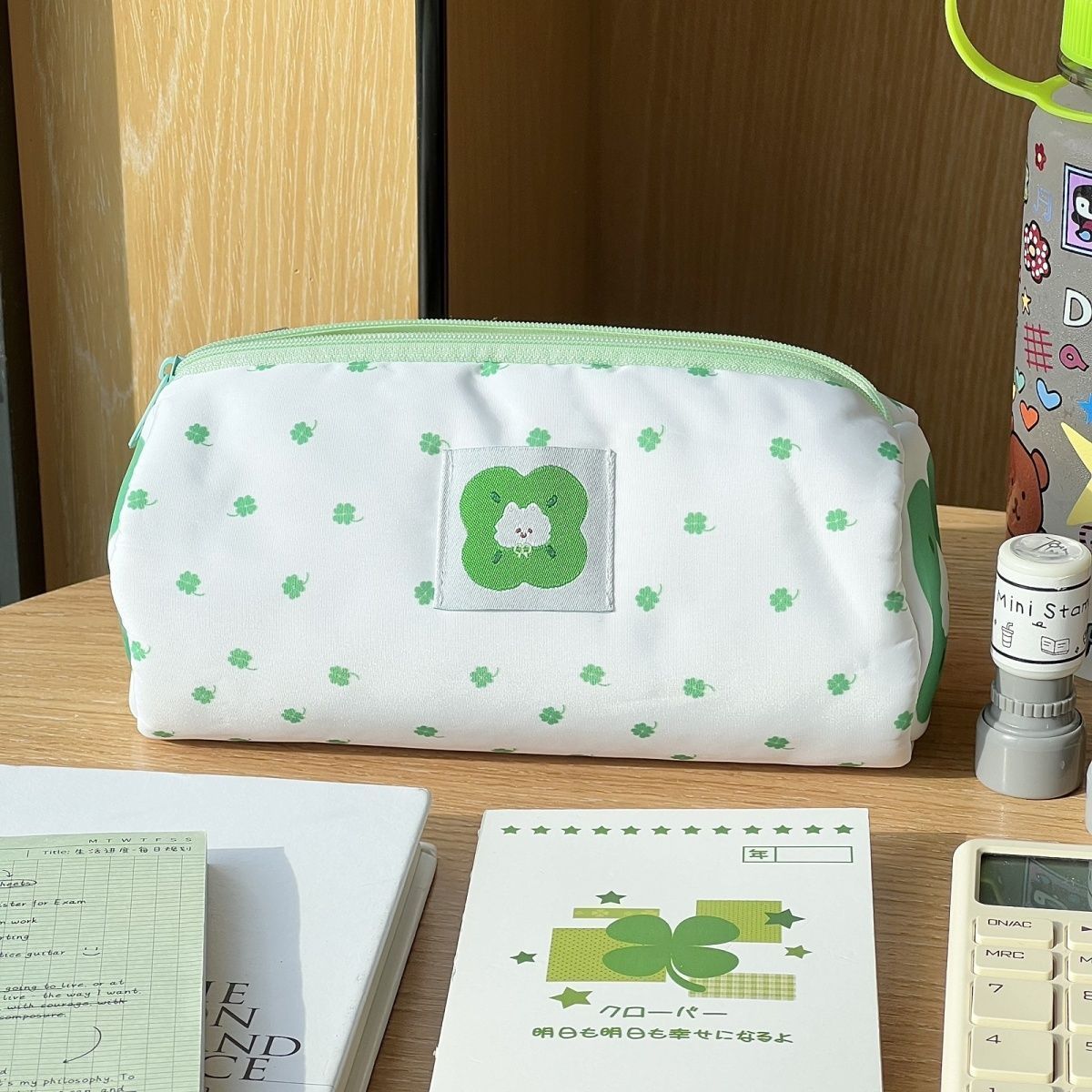 小清新款四叶草笔袋高颜值文具盒多功能收纳盒大容量铅笔收纳袋