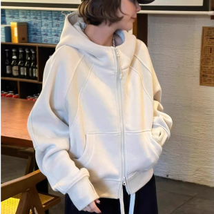 外套 小众设计感连帽加绒加厚卫衣女秋冬洋气减龄拉链开衫 韩版 时尚