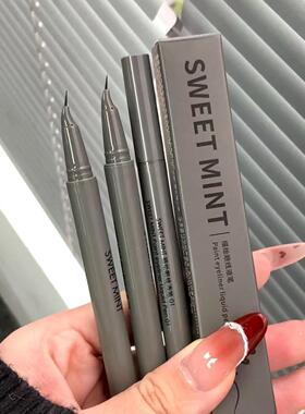sweetmint极细防水眼线液笔｜不