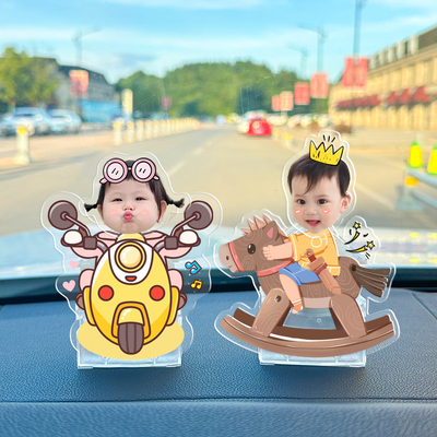 2026网红太阳能摇头车载摆件