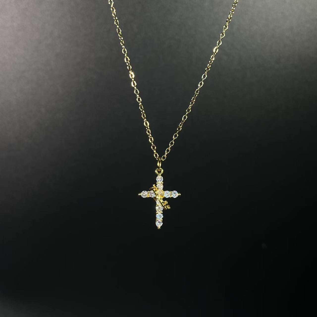 Vintage 古着 Astra项链 | 星芒十架