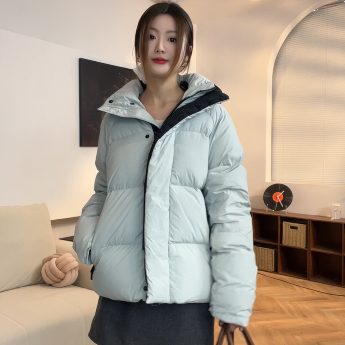 冬季新款大白鹅绒短款加厚极寒羽绒服女宽松泡芙连帽胶囊外套,女装/女士精品,羽绒服,淘宝优惠券,粉丝福利购,淘宝优惠卷