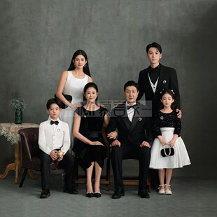 26年时尚英伦风亲子装一家六口全家福摄影服装高定西装礼服