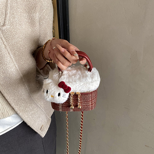 女童毛绒水桶包秋冬新款斜挎包儿童新年时尚手提包红色小女孩拜年