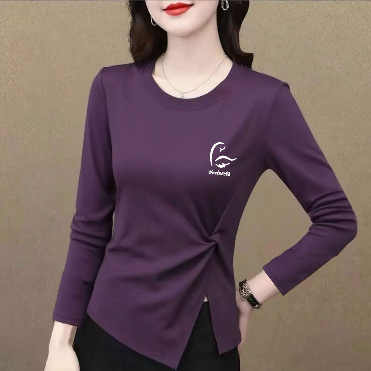 设计感长袖t恤女春秋季新款修身显瘦网红百搭不规则螺纹棉上衣服