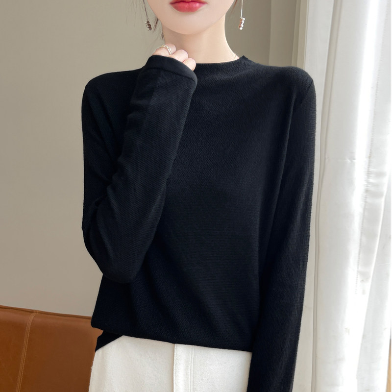 超细精纺丝光羊毛半高领平面打底衫女春秋薄款软糯长袖针织衫内搭