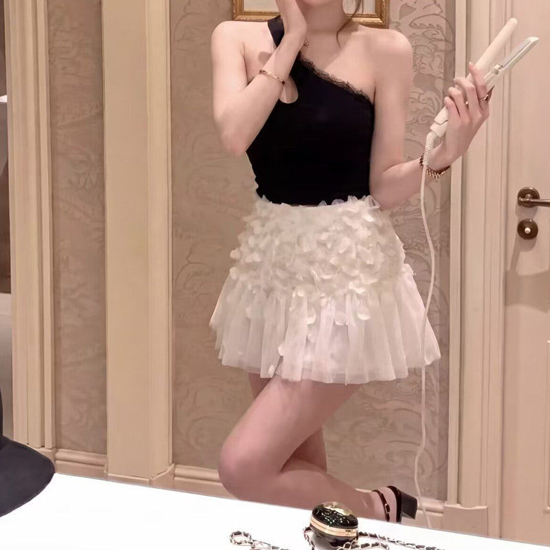 白色荷叶边网纱半身裙女2026年夏季雪纺流苏减龄显瘦甜美蓬蓬短裙