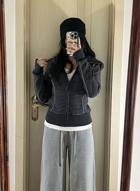 条纹连帽开衫卫衣女款秋季2026新款小众修身显瘦初秋穿搭外套上衣