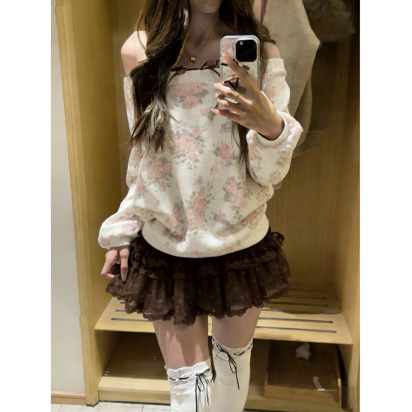 【小雨的岛】古早千金风甜美减龄露肩碎花毛衣女设计感针织衫套装