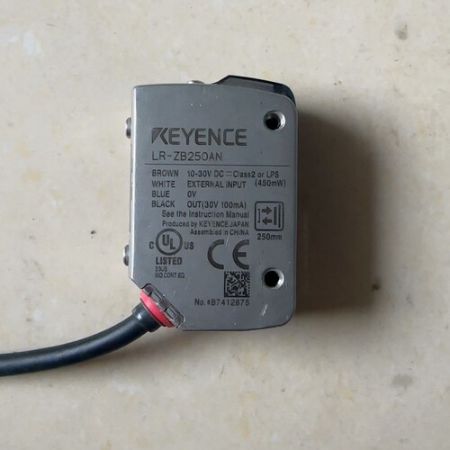 议价KEYENCE基恩士激光传感器 LR-ZB250AN