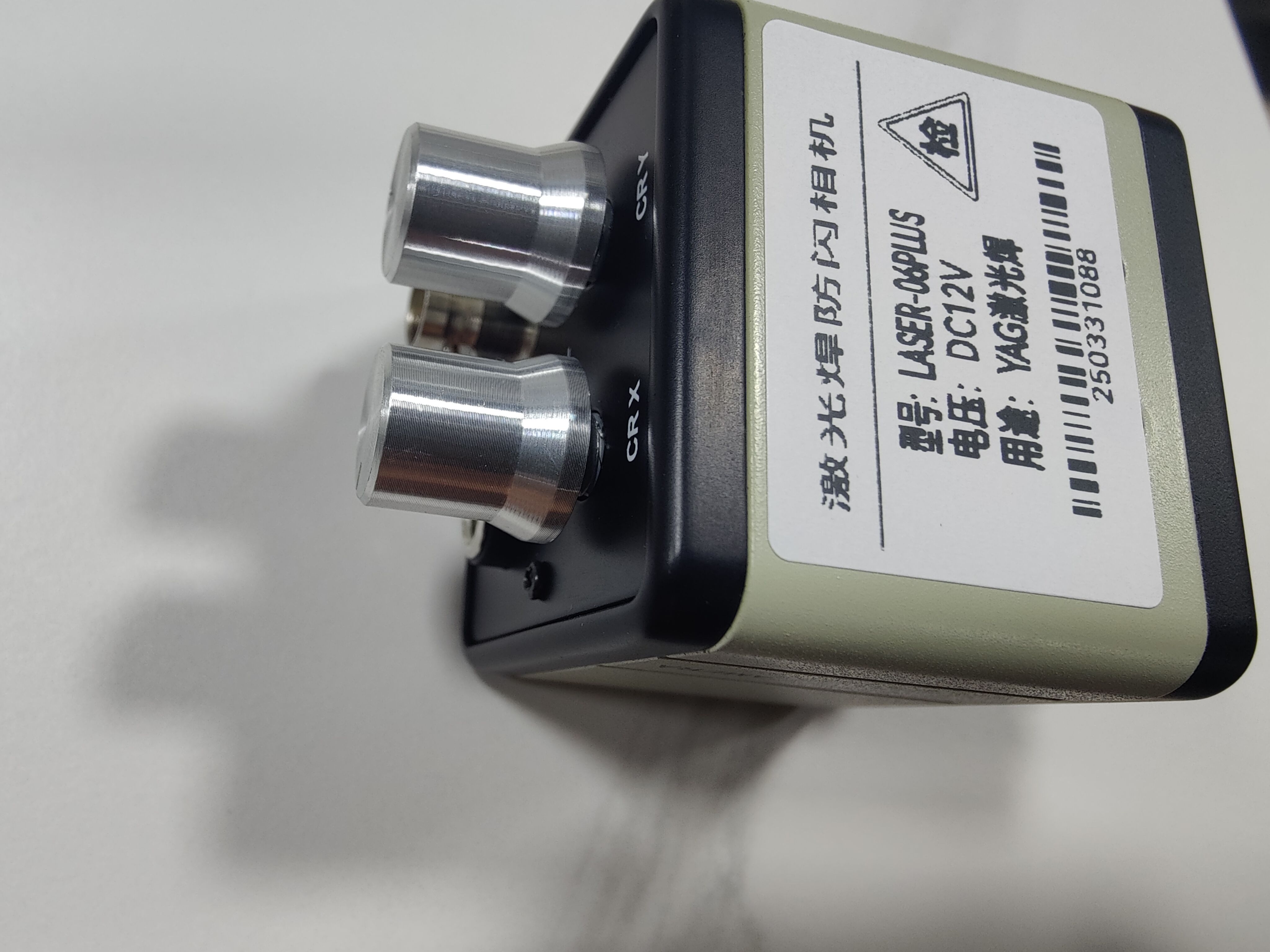 激光焊YAG十字线可以移动CCD相机LASER06PLUS防闪内置滤光片光纤