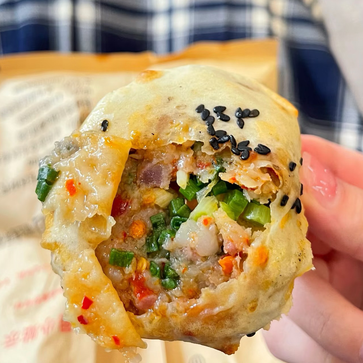 衢州特色小吃香辣烤饼葱肉鲜肉饼梅干菜烧饼糕饼锅盔新鲜现做包邮