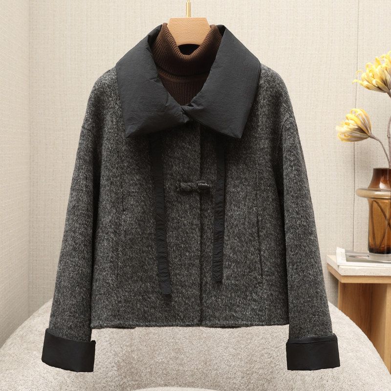 羊毛拼羽绒领大衣女短款高级感