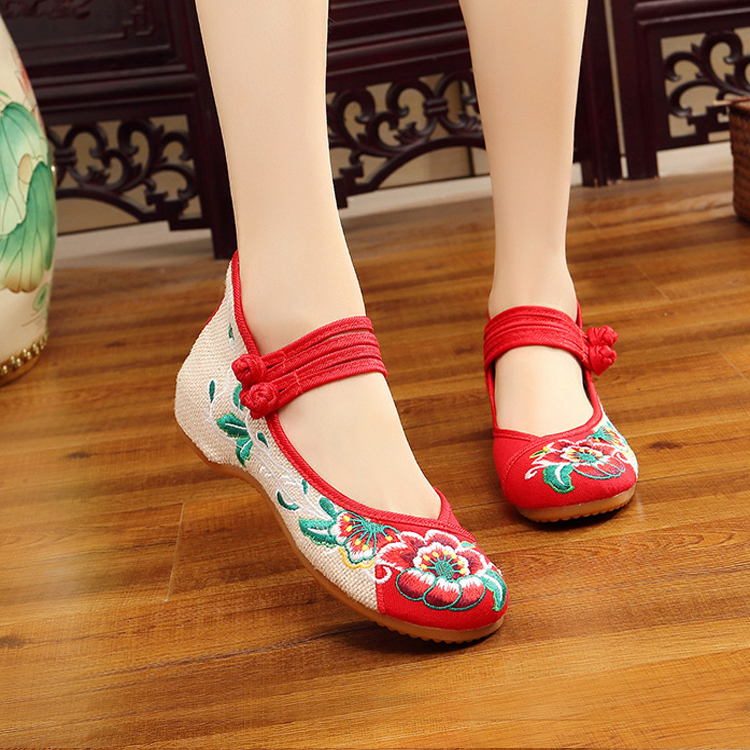 绣花鞋春夏季广场舞鞋女北京老布鞋防滑牛筋底腰鼓妈妈民族舞蹈鞋,女鞋,绣花鞋,淘宝优惠券,粉丝福利购,淘宝优惠卷