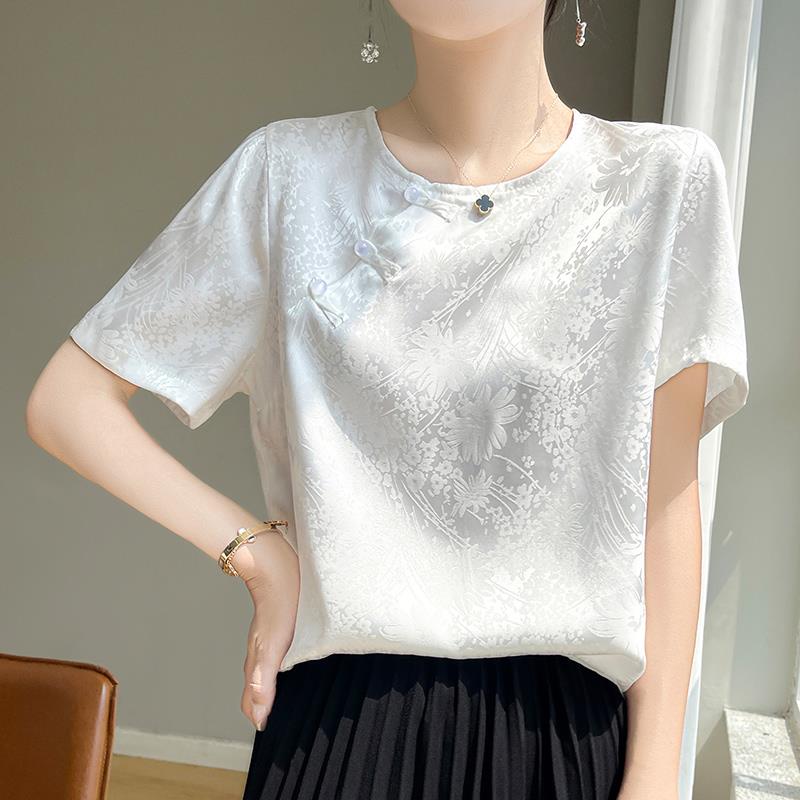 轻国风短袖女t恤夏2025新款圆领真丝缎面小衫新中式宽松醋酸上衣