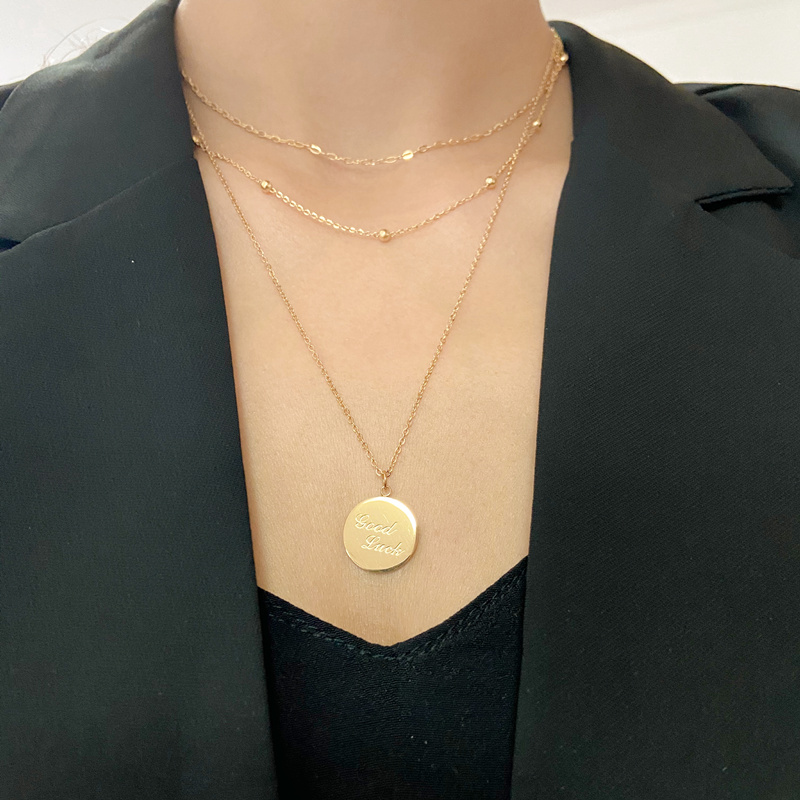 小众设计感三层叠戴淡金色锁骨链