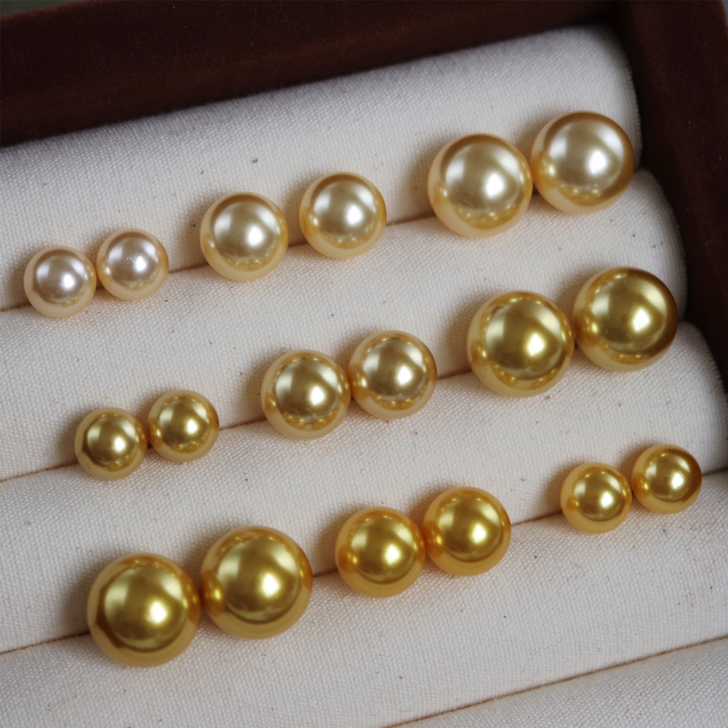 施家珍珠南洋金珠茶金色耳钉女轻奢高级感气质耳环耳饰2025年新款