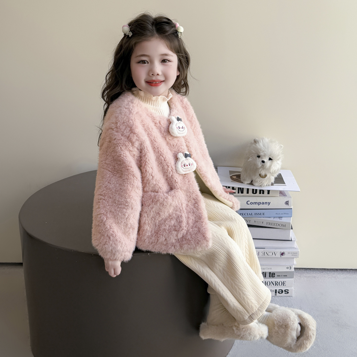 女孩子秋冬新款卡通毛毛外套粉色