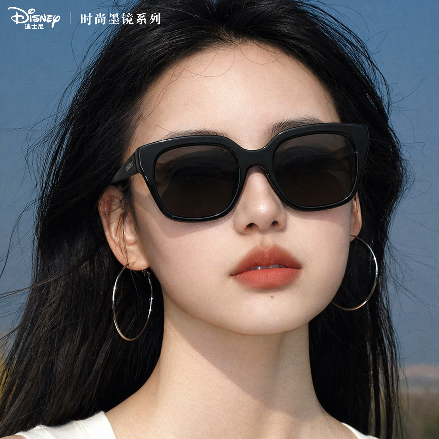 迪士尼墨镜女款2026新款高级感适合方圆脸雪地开车专用非偏光运动图片