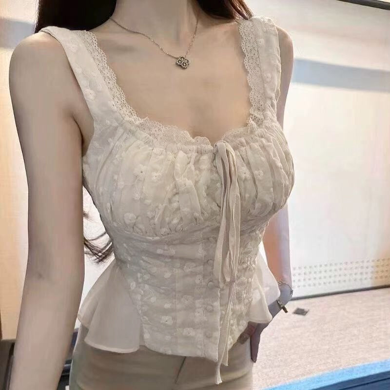 杏色法式小众性感蕾丝花边绑带方领排扣背心甜美网红无袖上衣,女装/女士精品,背心吊带,淘宝优惠券,粉丝福利购,淘宝优惠卷