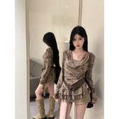 小衫 潮牌长袖 印花喇叭袖 时尚 高级感洋气独特别致上衣 T恤女士新款