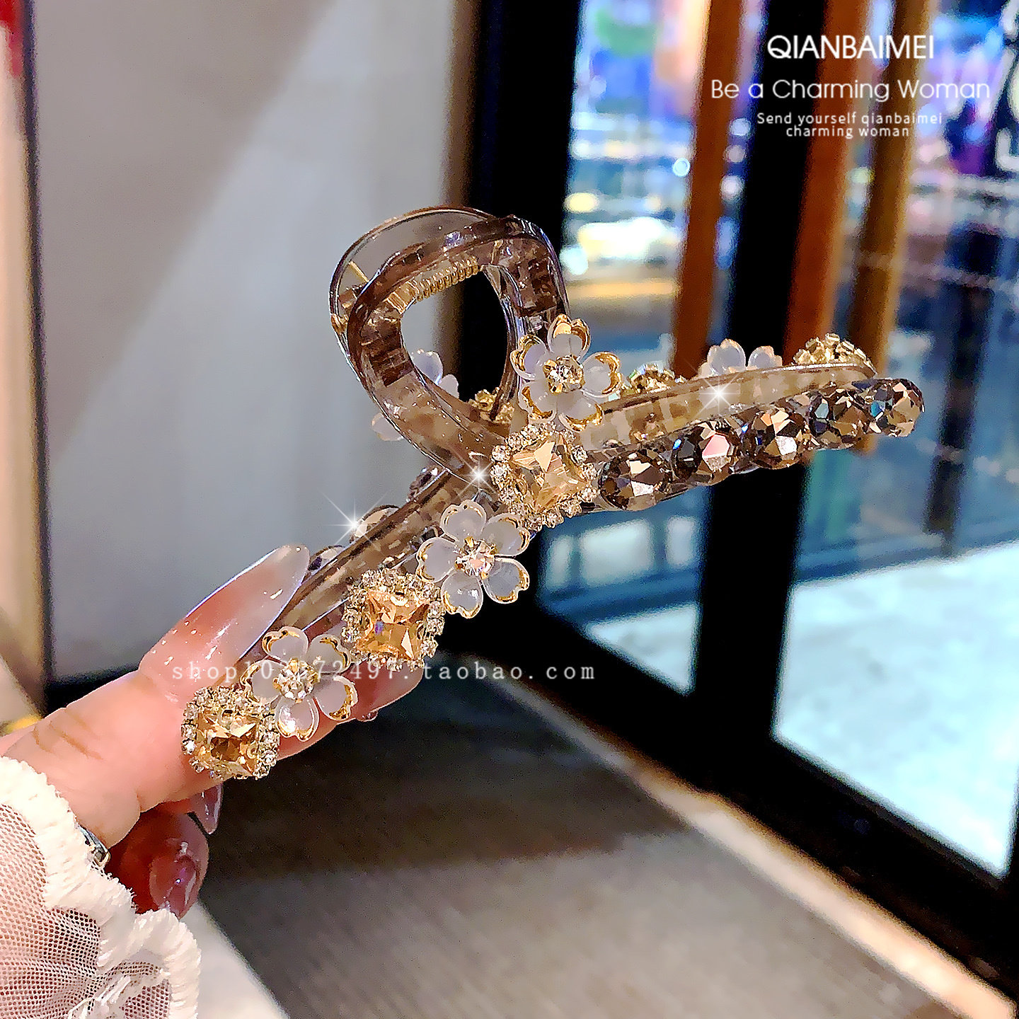 高级感香槟色抓夹名媛千金发饰后脑勺盘发大号鲨鱼夹轻奢发抓耐用