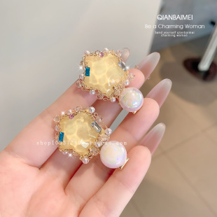 甜妹元气星星边夹女2025新款韩国质感高端珍珠小号发夹鸭嘴夹时尚