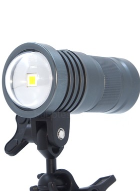 bubblescuba潜水摄影视频灯6k8k1w流明无极调光6500k色温还原度好