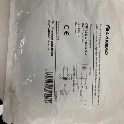 LANBAO兰宝CR12SCF02DNO接近开关，全新未拆封