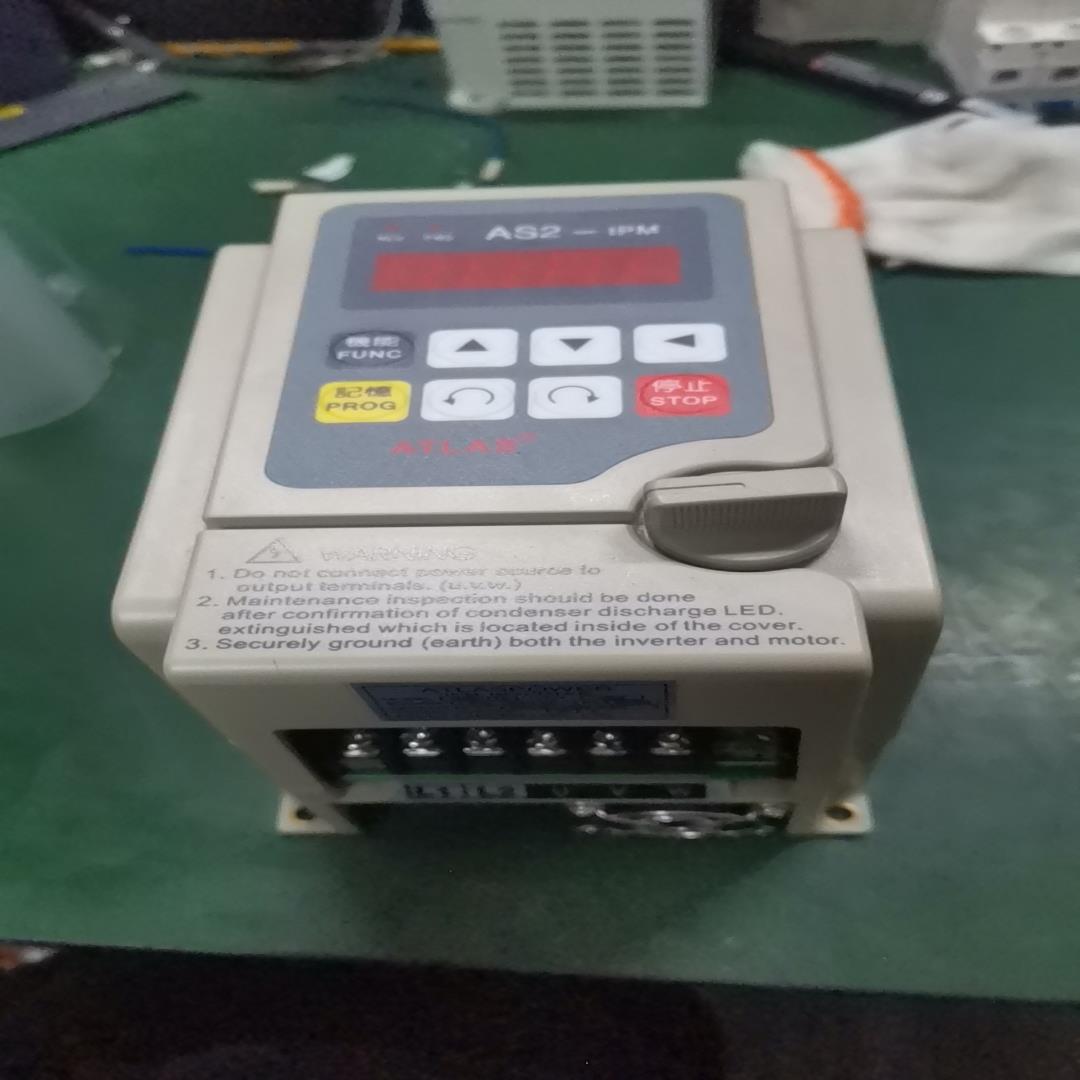 爱得利变频器AS2-115，正常拆机功能包好1.5Kw