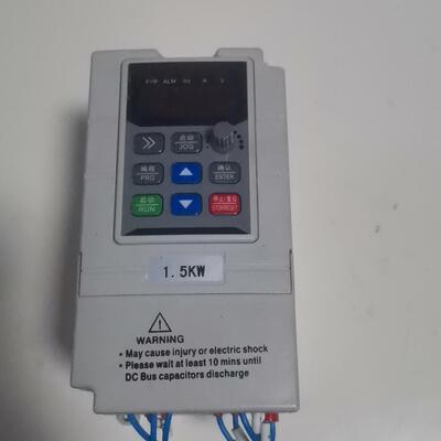 EST600M-S2-1.5KW   意斯特变频器