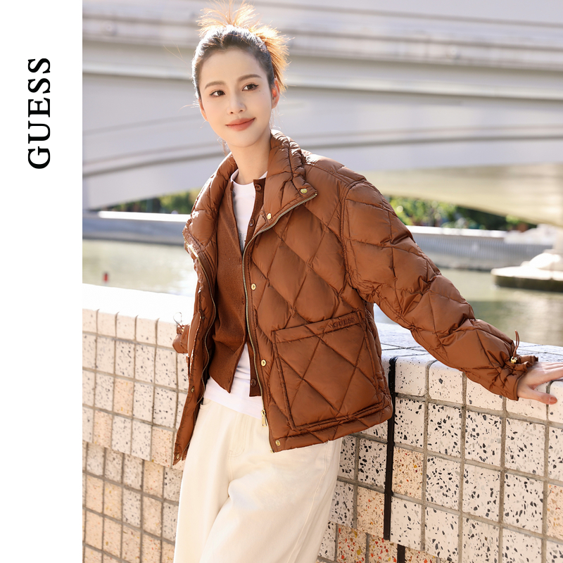 GUESS金属纽扣立领羽绒服