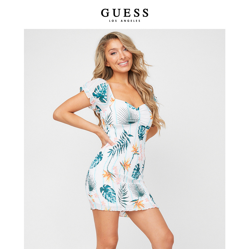 Guess新夏女士度假风气质连衣裙