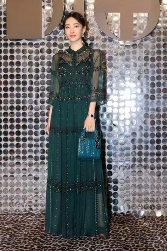 黄金屋8 HJW9584 黄金屋8 HJW9584