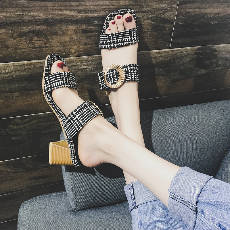 Sandales femme en tissu - Ref 2671907 Image 1