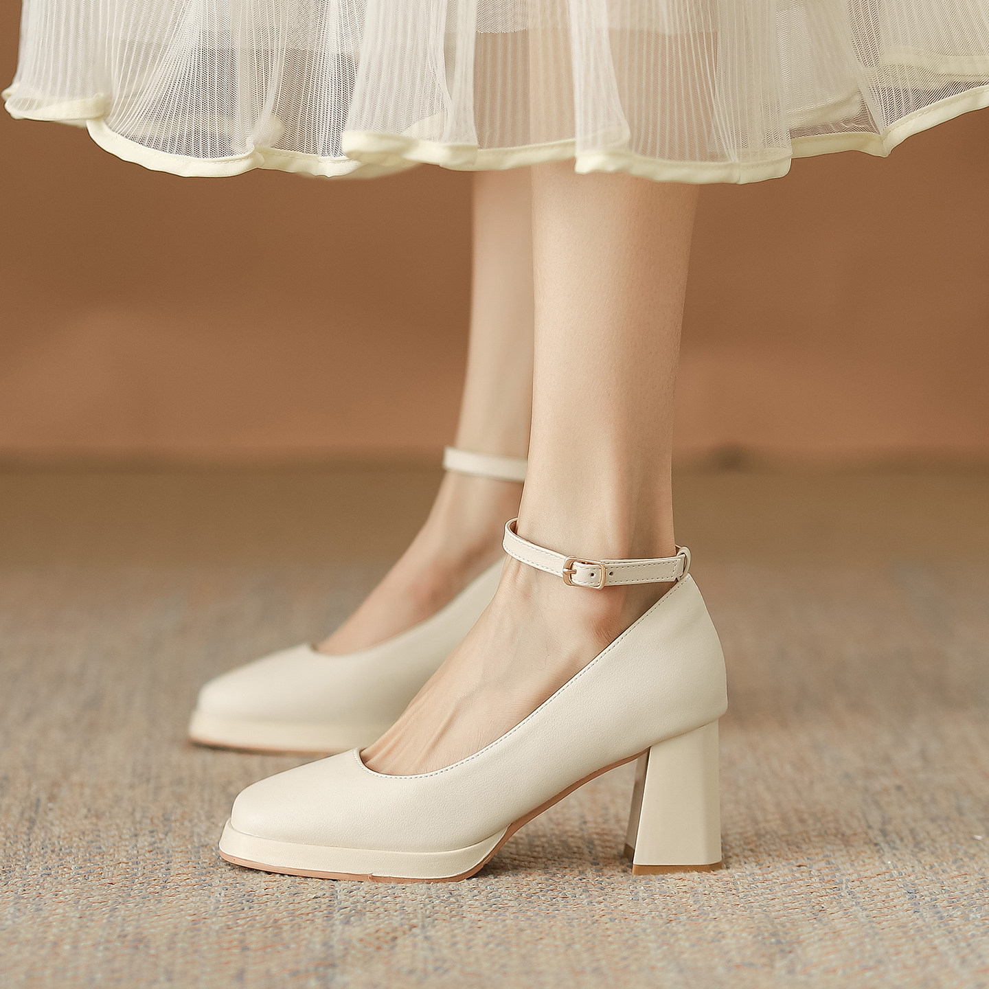 法式高跟粗跟2026年新款玛丽珍小个子防水台伴娘鞋宴会女旗袍单鞋