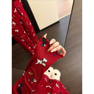 可爱卡通印花长袖睡衣女士春秋新款大码柔软舒适家居服套装可外穿