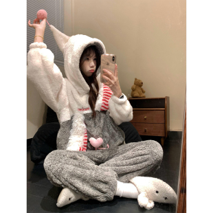 可爱兔子连帽珊瑚绒睡衣女冬季新款大码加绒加厚家居服套装秋冬款