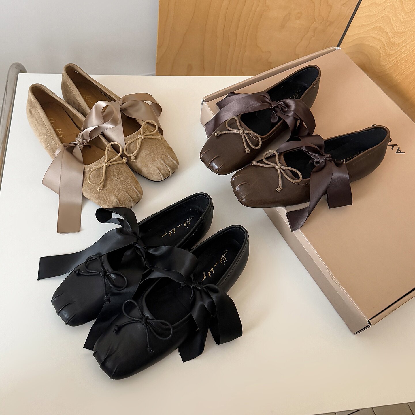 韩版方头浅口蝴蝶结系带芭蕾鞋