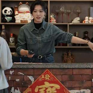 原版短剧大叔罗曼史马晓伟闻筱同款牛仔衬衫上衣翻领衬衫女衣服潮